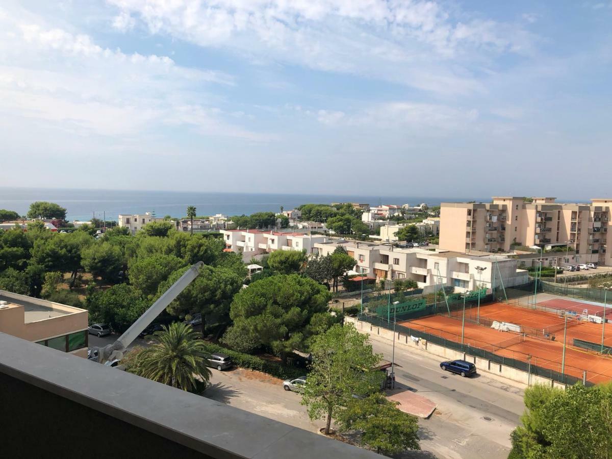 B&B Miramare Suite تارانتو المظهر الخارجي الصورة